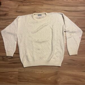 Vintage White/Cream Sweater with Diamond Pattern
